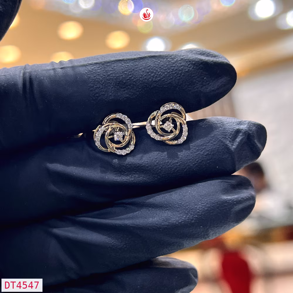 Women Diamond Earrings - DT4547