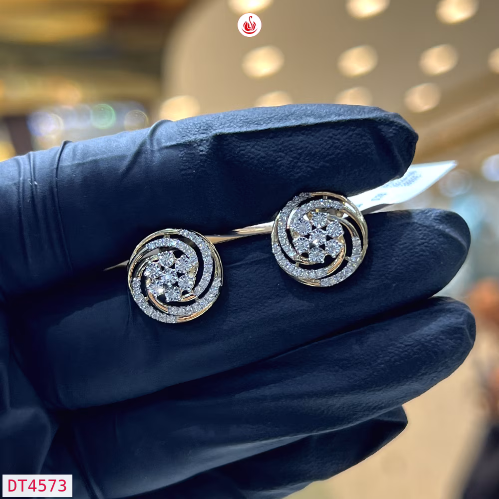 Women Diamond Earrings - DT4573