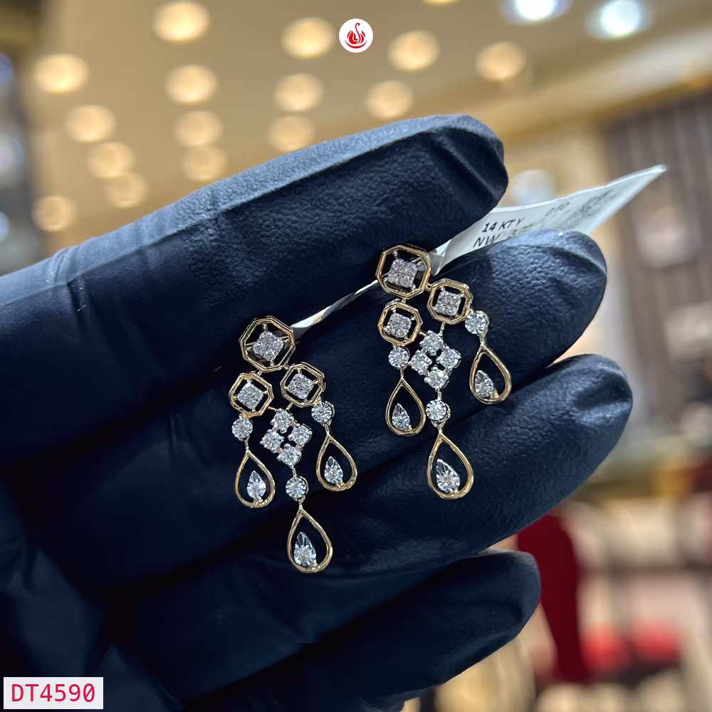 Women Diamond Earrings - DT4590