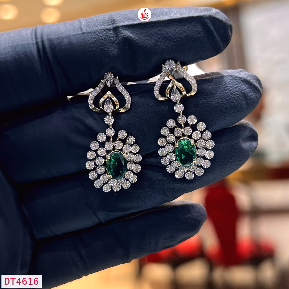Women Diamond Earrings - DT4616