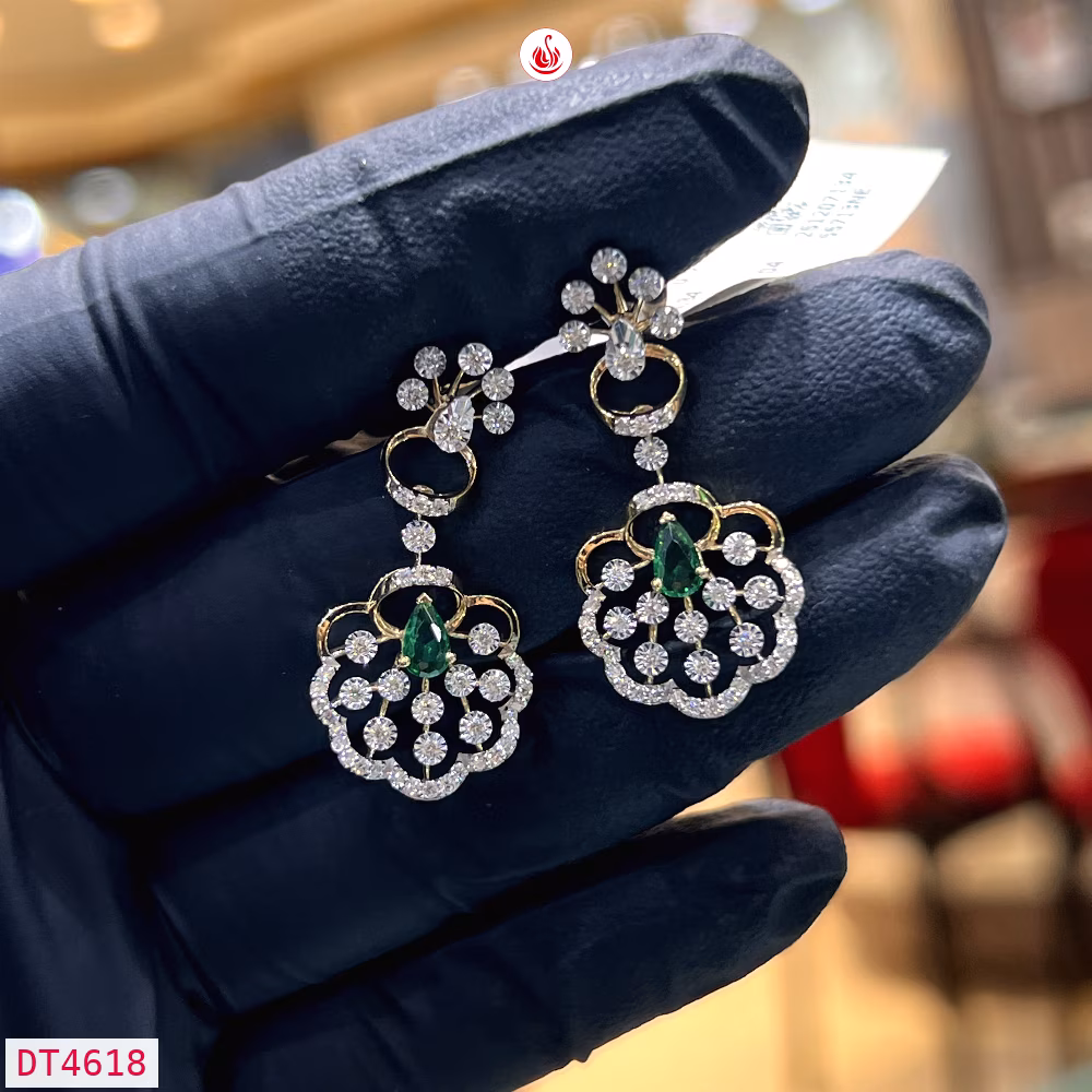 Women Diamond Earrings - DT4618
