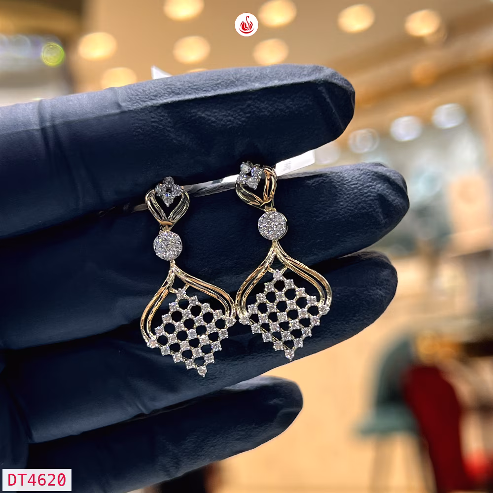 Women Diamond Earrings - DT4620
