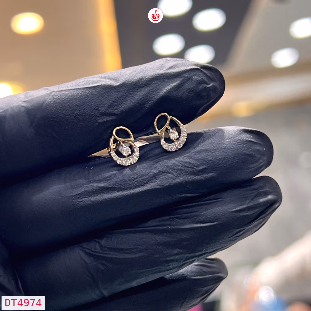 Women Diamond Earrings - DT4974