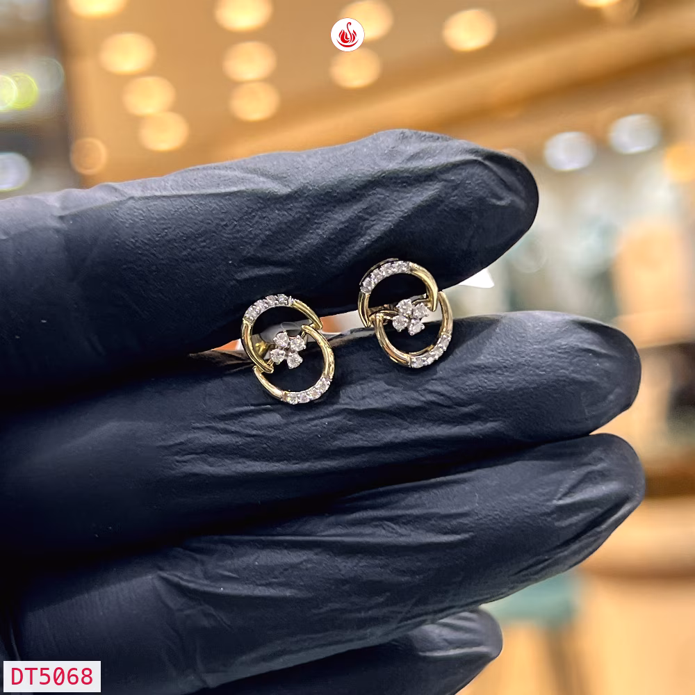 Women Diamond Earrings - DT5068