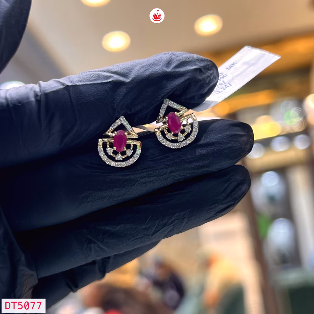 Women Diamond Earrings - DT5077