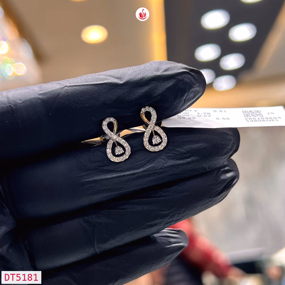 Women Diamond Earrings - DT5181