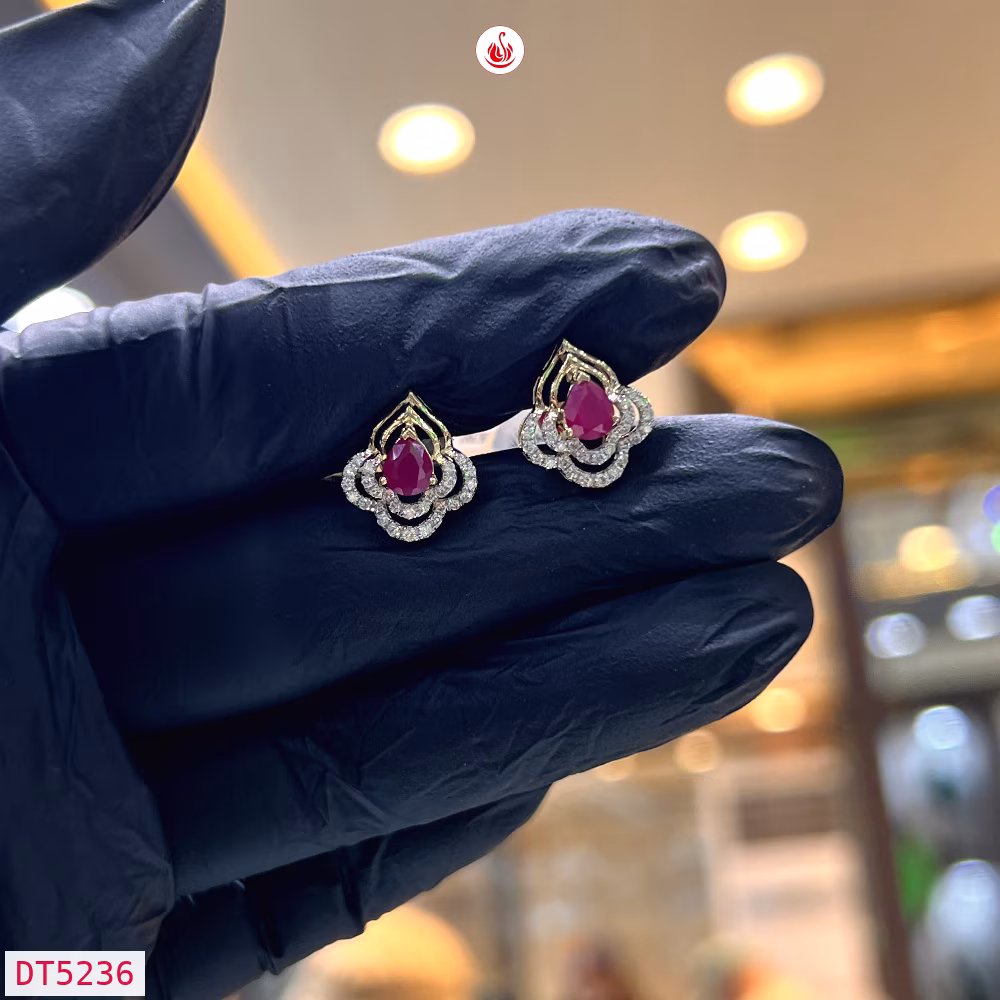 Women Diamond Earrings - DT5236