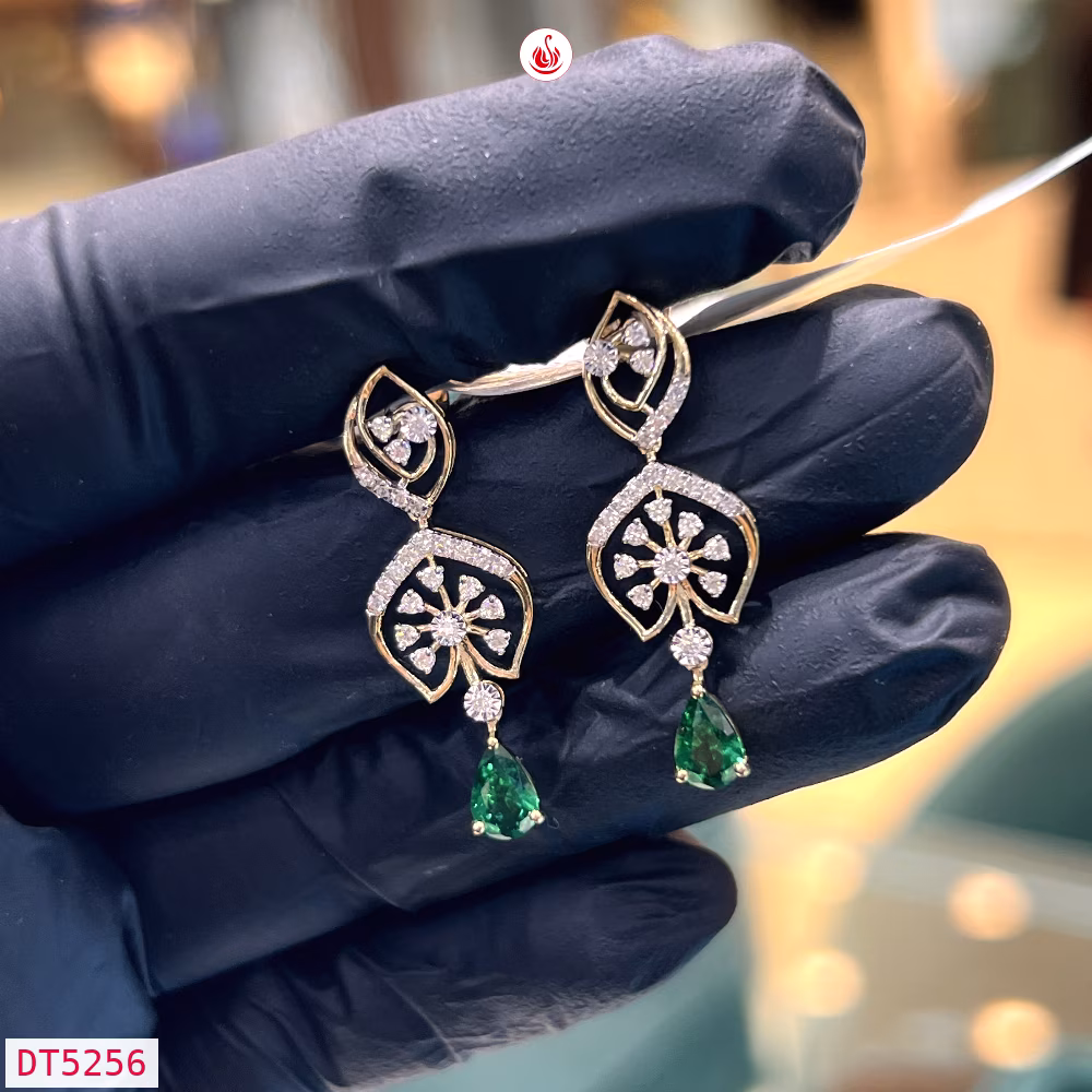 Women Diamond Earrings - DT5256