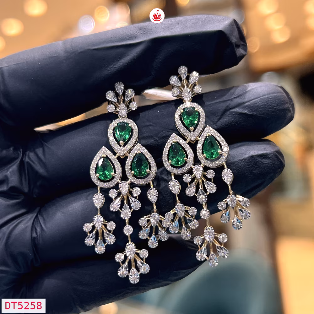 Women Diamond Earrings - DT5258