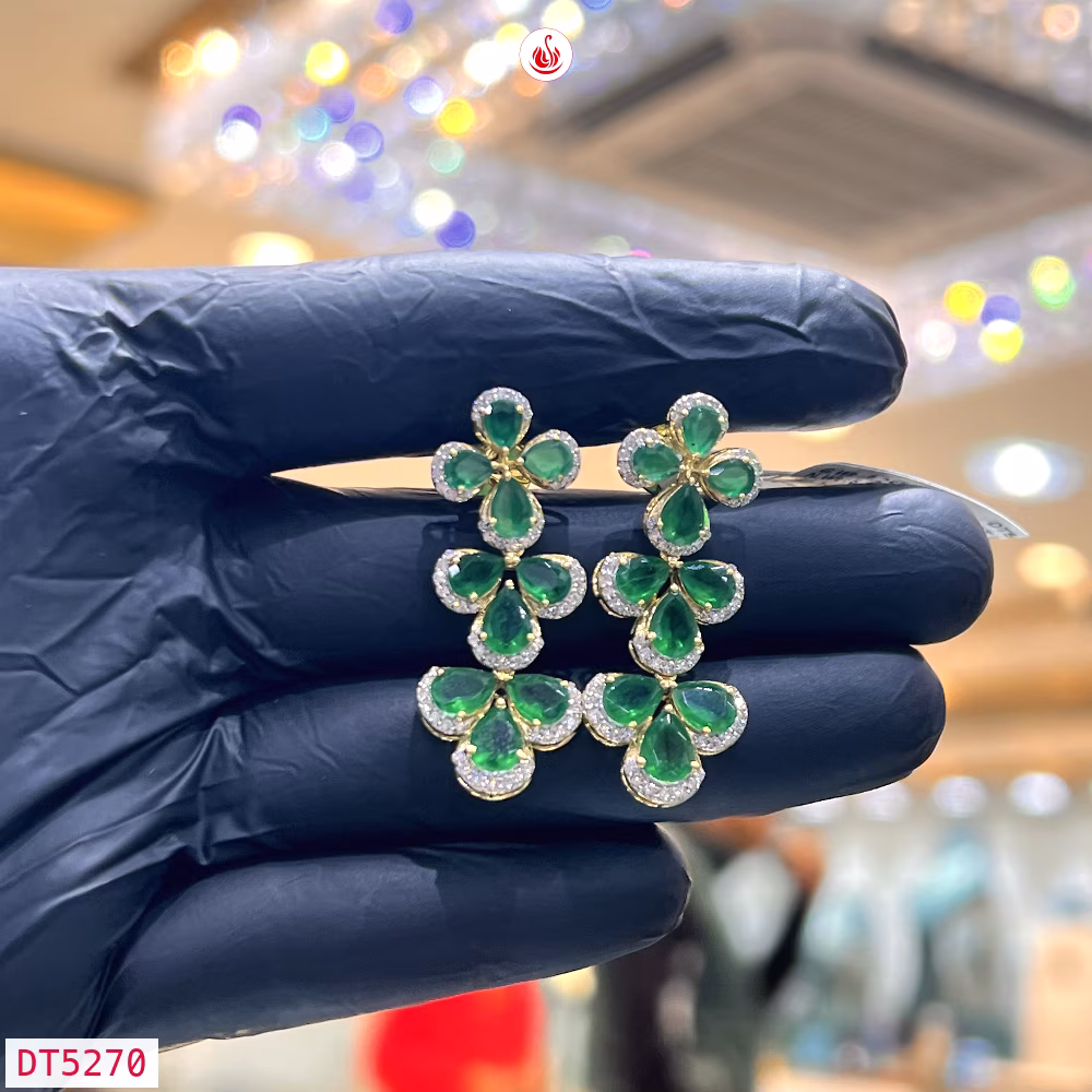 Women Diamond Earrings - DT5270