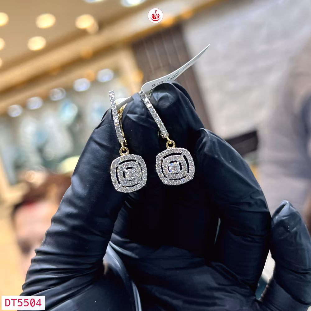 Women Diamond Earrings - DT5504