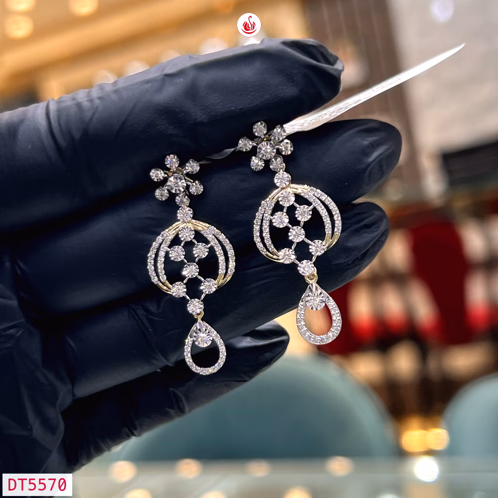 Women Diamond Earrings - DT5570