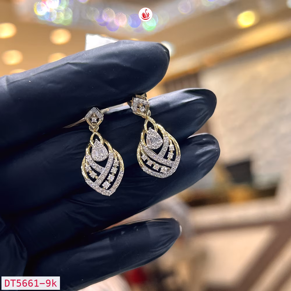 Women Diamond Earrings - DT5661