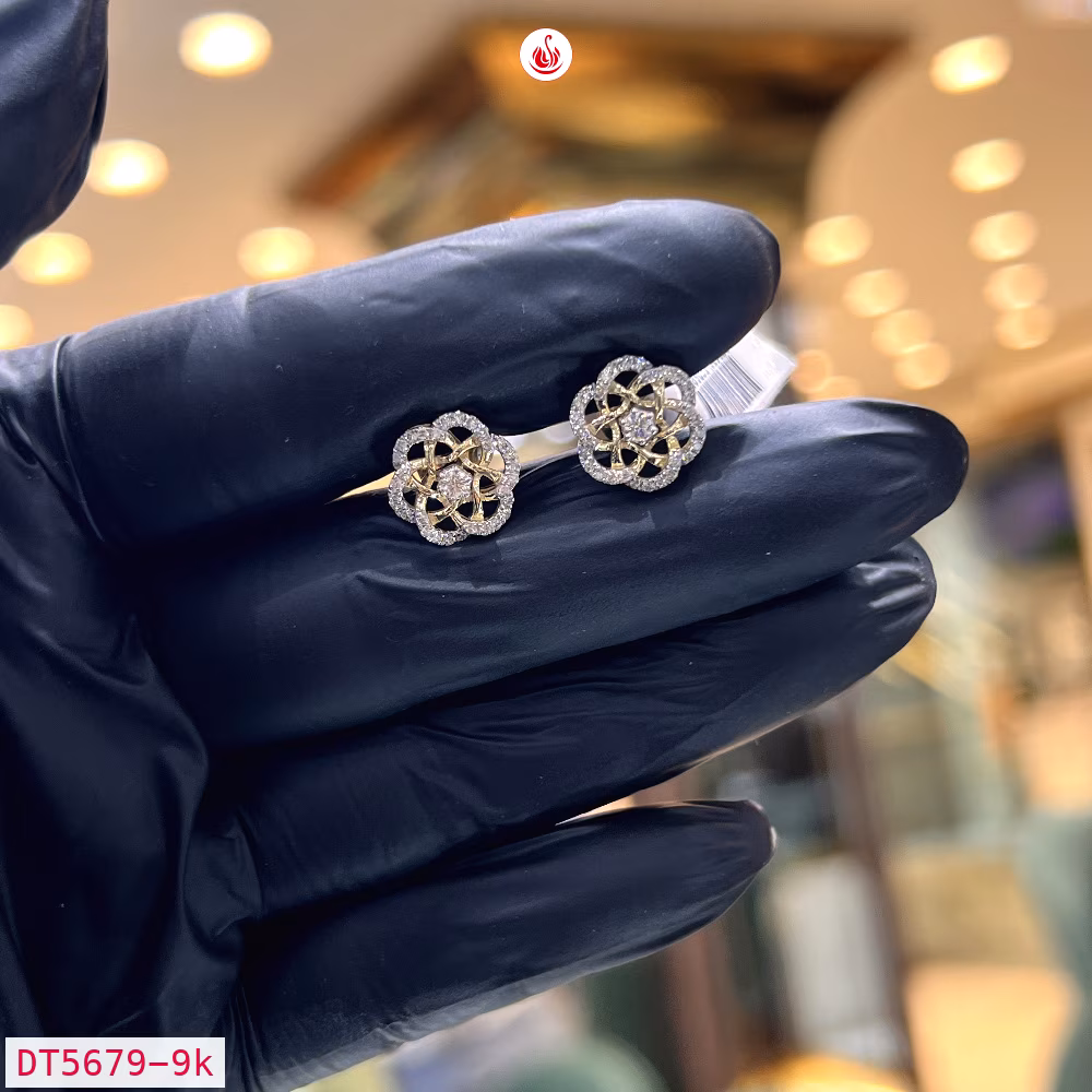 Women Diamond Earrings - DT5679