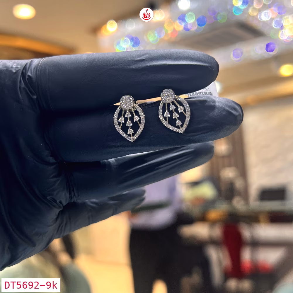 Women Diamond Earrings - DT5692
