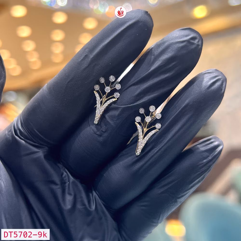 Women Diamond Earrings - DT5702