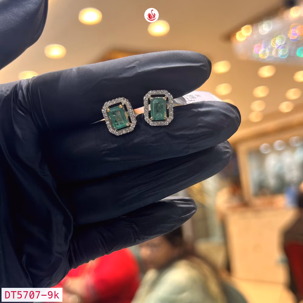 Women Diamond Earrings - DT5707
