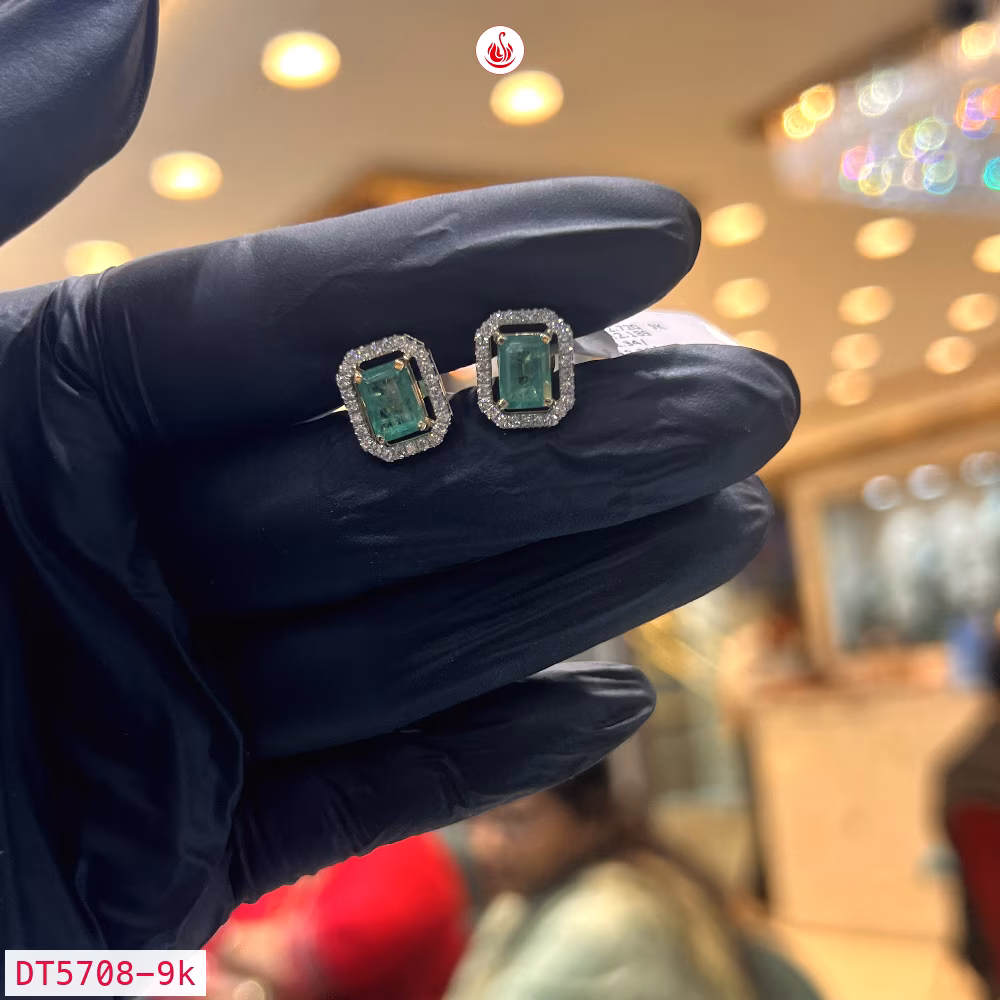 Women Diamond Earrings - DT5708