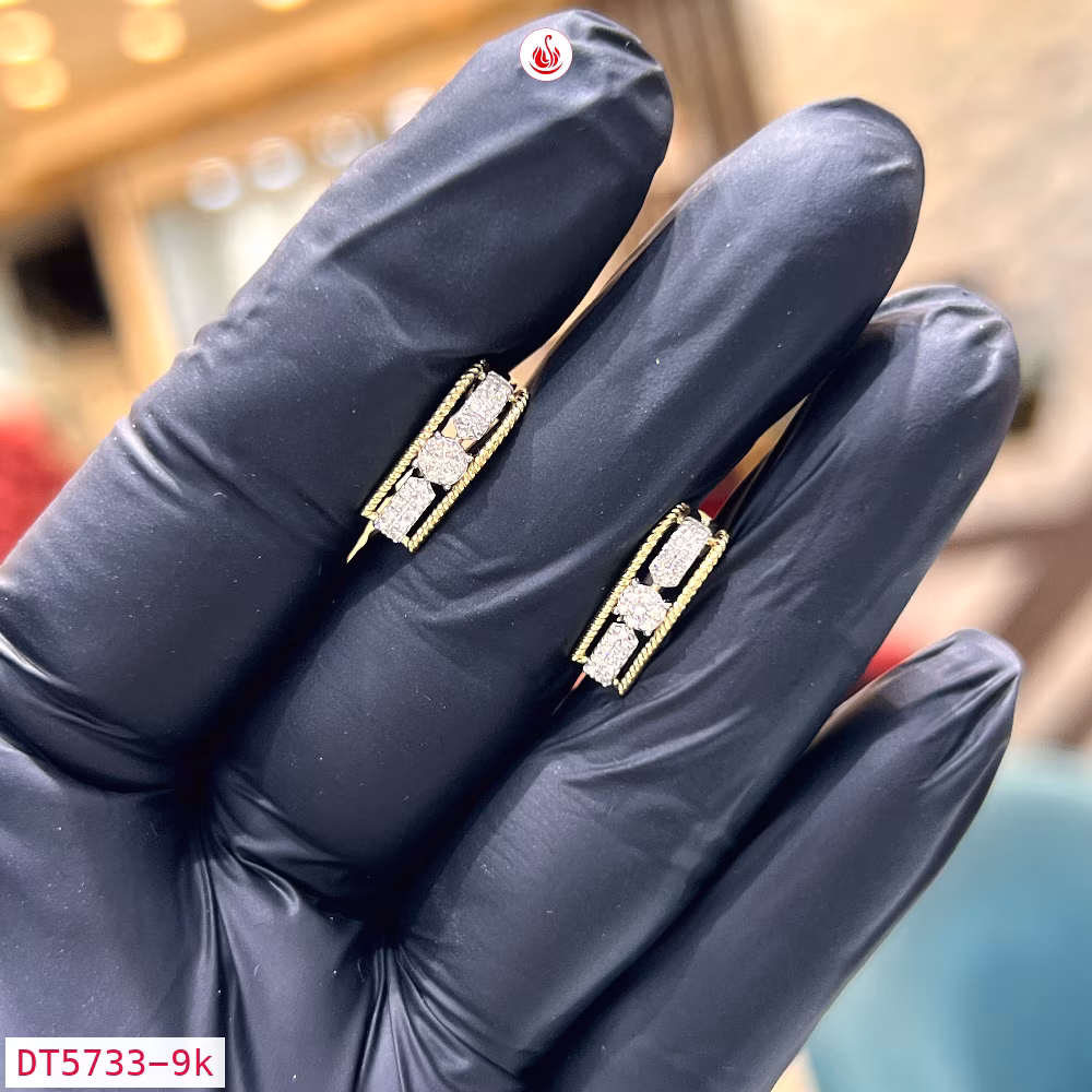 Women Diamond Earrings - DT5733
