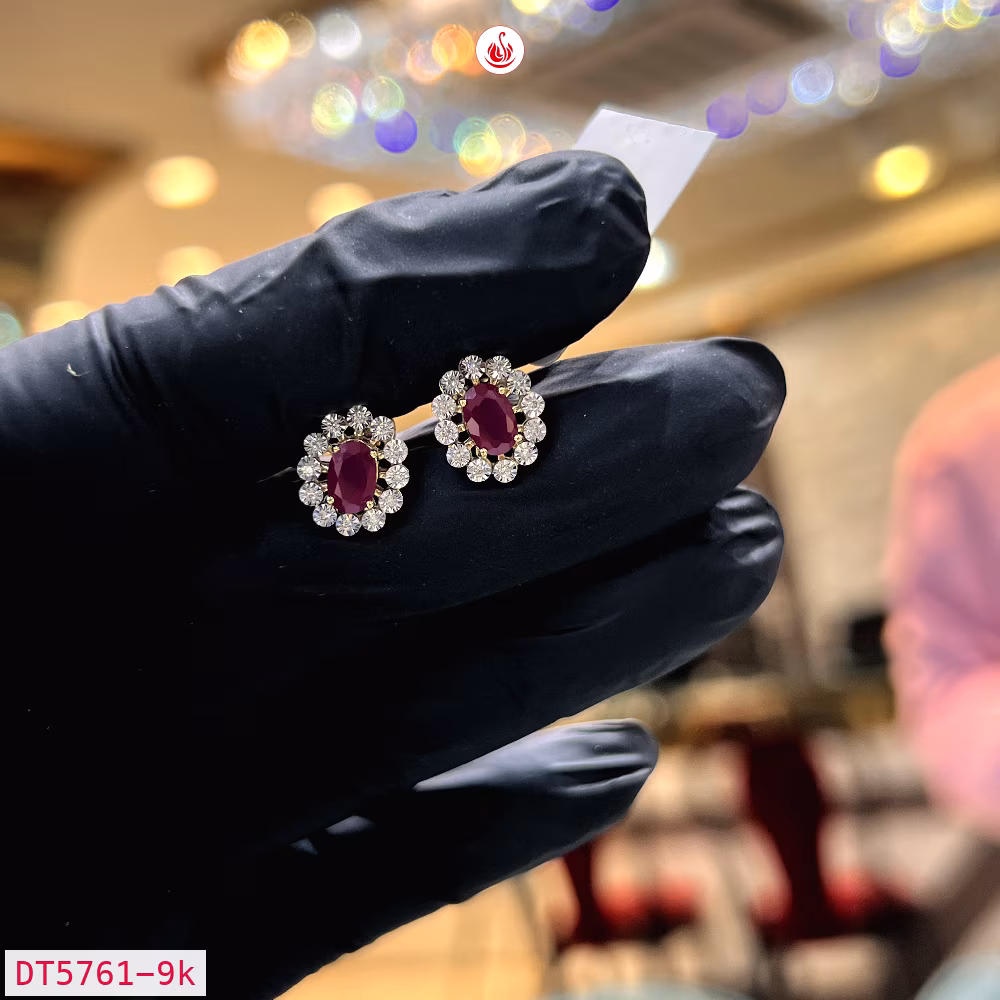 Women Diamond Earrings - DT5761