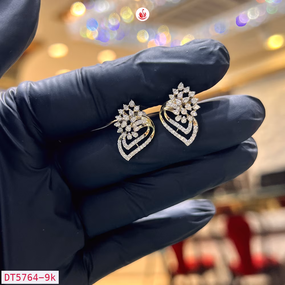 Women Diamond Earrings - DT5764