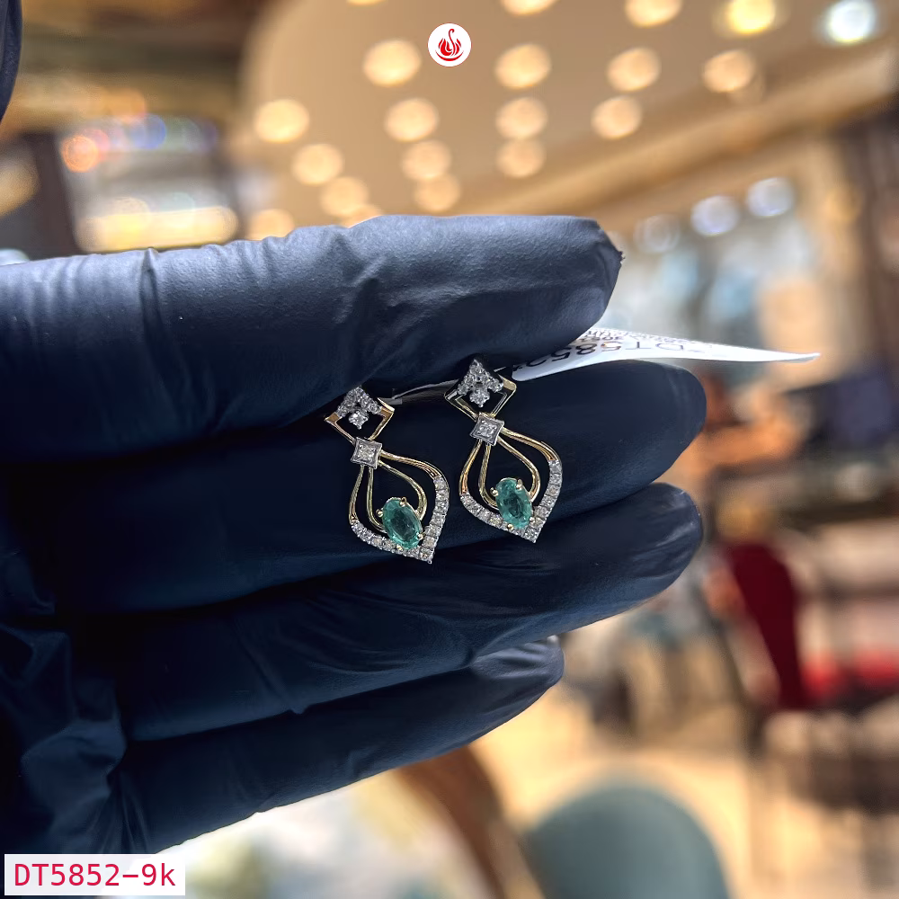 Women Diamond Earrings - DT5852