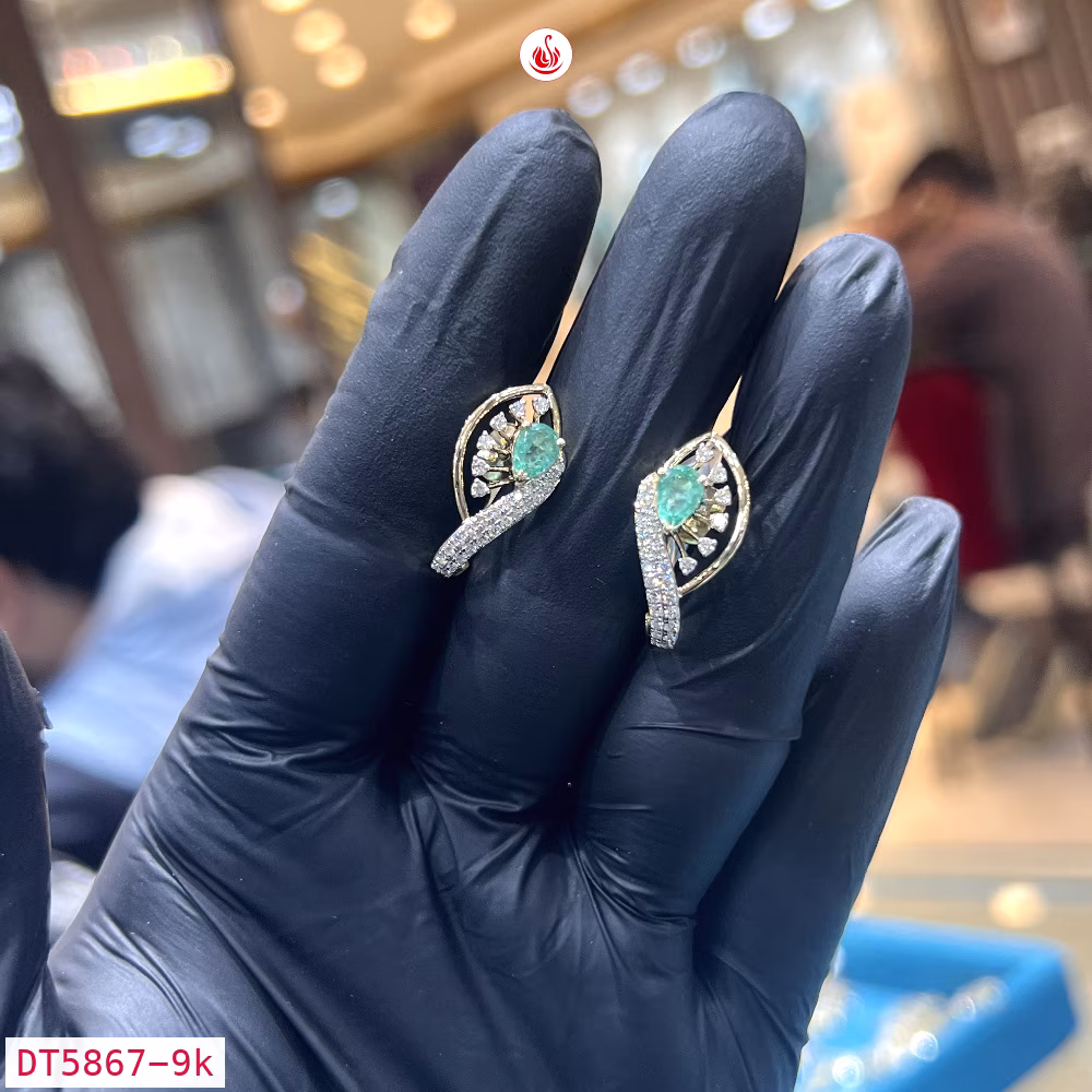 Women Diamond Earrings - DT5867
