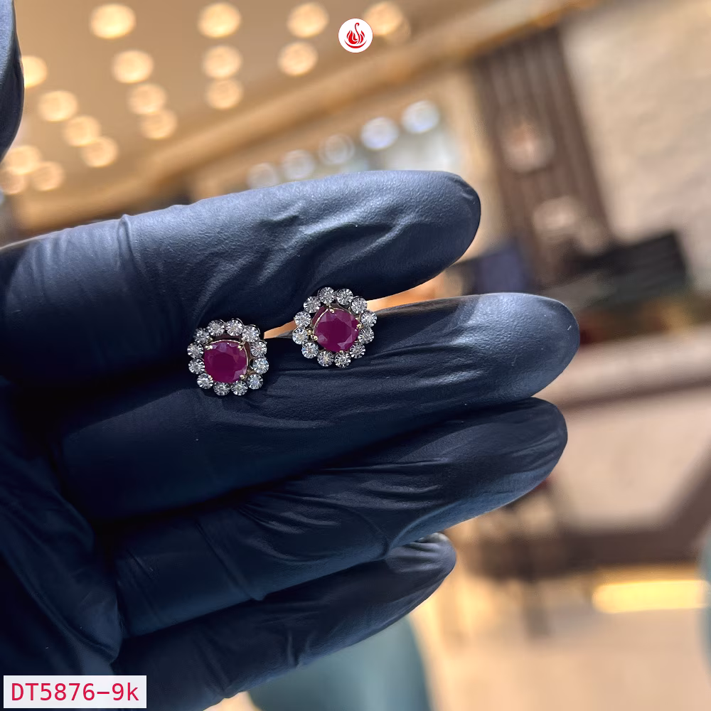 Women Diamond Earrings - DT5876