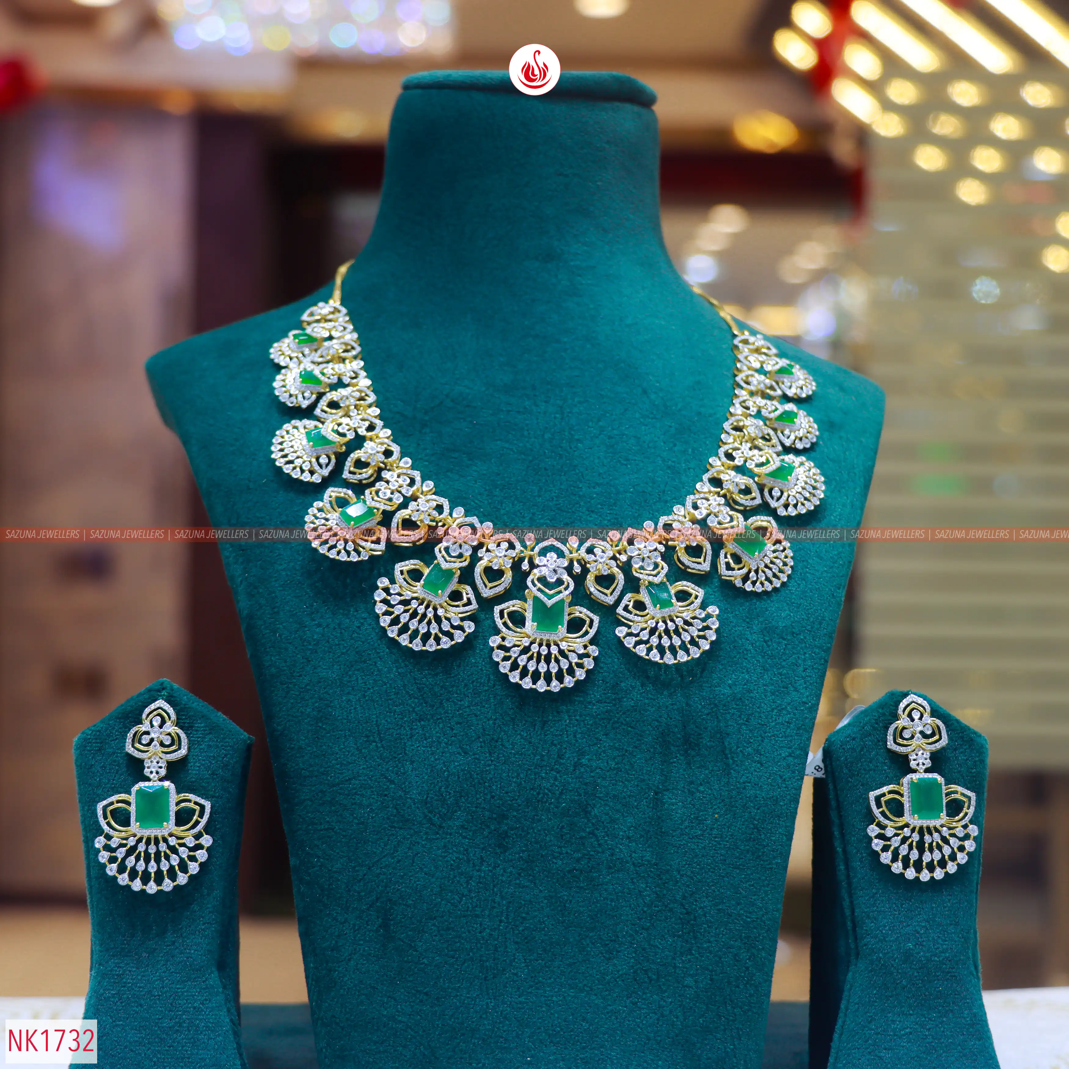 Sazuna Ojasvi Emerald Diamond Necklace
