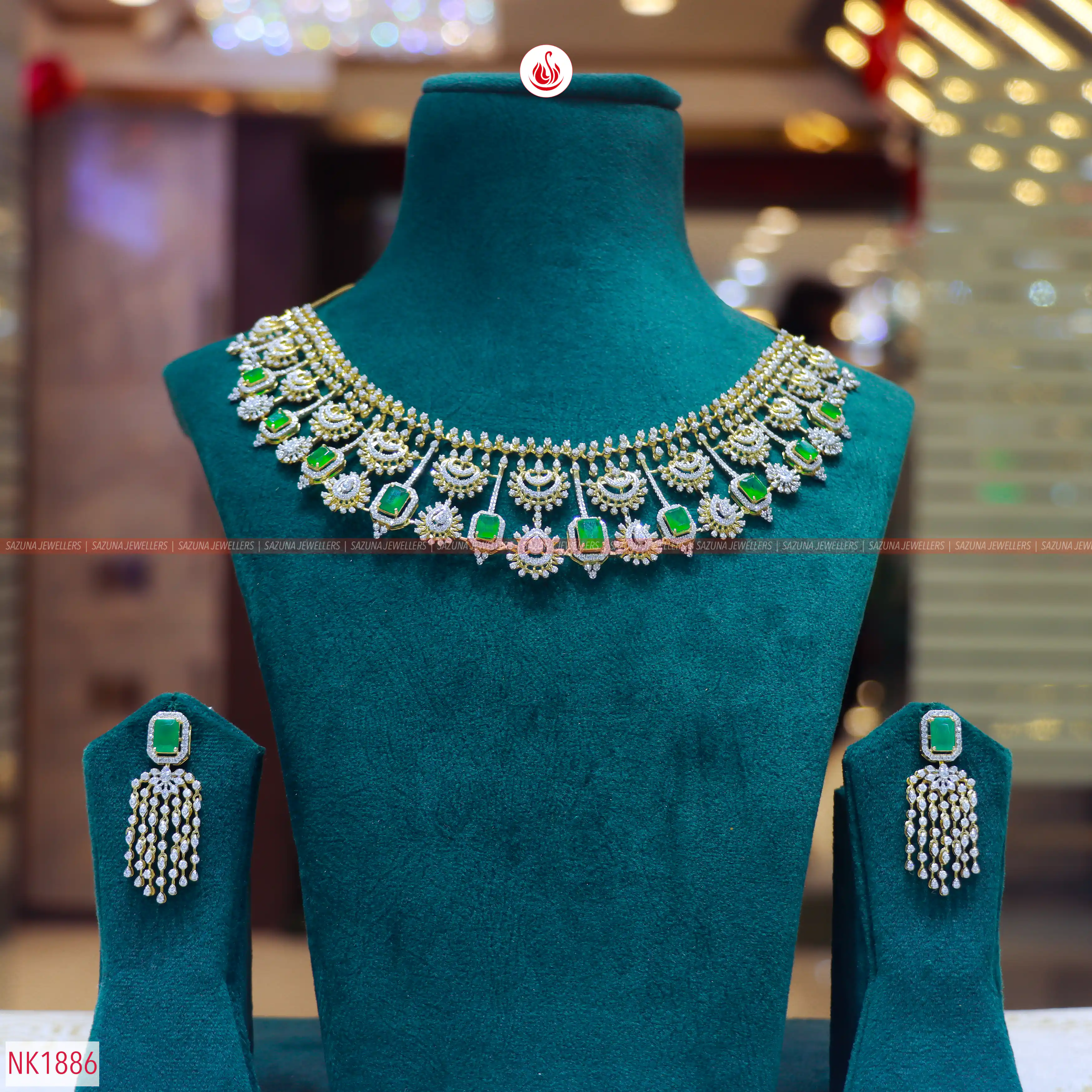 Sazuna Radha Emerald Diamond Necklace